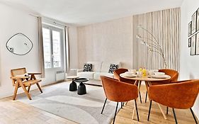 Appartement 2 Pieces #Toureiffel #Invalides - II